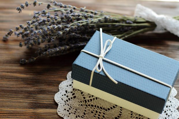 10 Most Inventive Gifts for Her To Make Her Happy