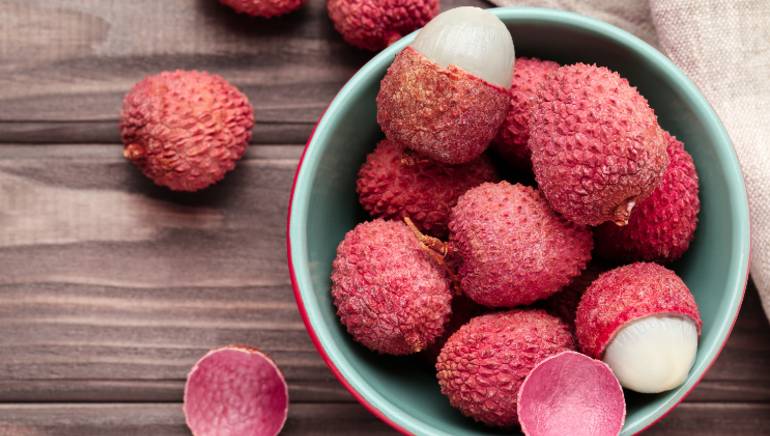 What Does Lychee (Litchi) Do? Fruit Benefits Your Health?