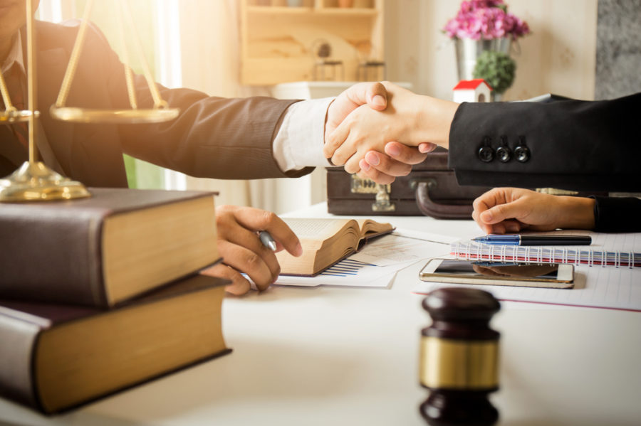 What You Need To Know When Hiring A Personal Injury Lawyer