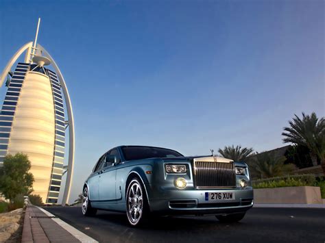 5 Things To Keep In Mind When Renting A Luxury Car Anywhere In The Uae