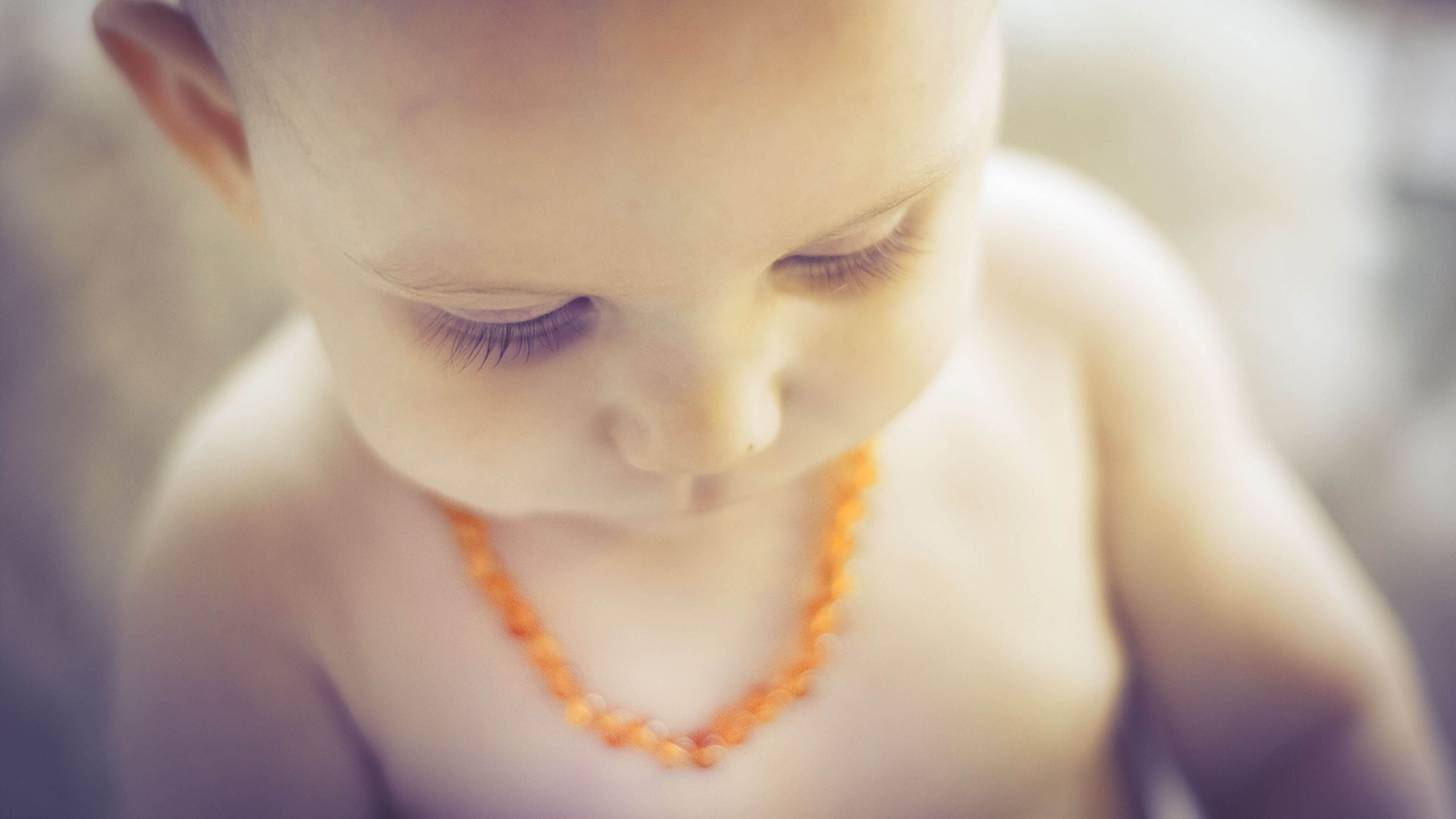 Amazing Facts About the Safety of Amber Teething Necklaces