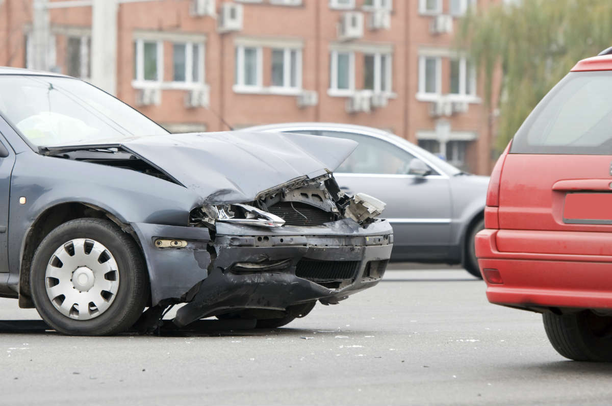 What do I do if I get in an Auto Accident without insurance in St Louis?