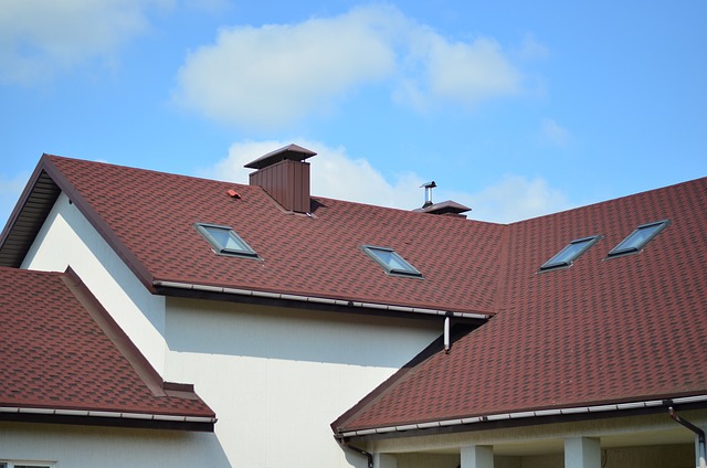 Perfectly Topping Off Your Home: What Is the Best Color for Roof Shingles?