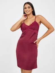 Set Your Style Statement With Burgundy StyleWe Dress